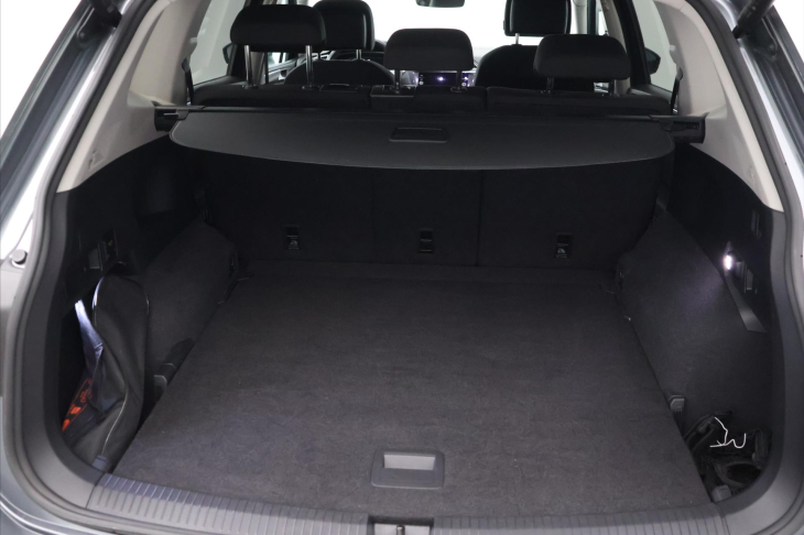 Volkswagen Tiguan 1,5 TSI EVO DSG CZ 1.Maj. DPH
