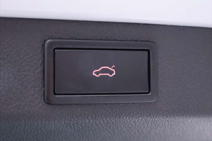 Škoda Superb 2,0 TDI 140kW 4x4 DSG Sportline