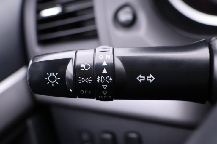 Mitsubishi Lancer 1,8 i 105kW Aut.klima