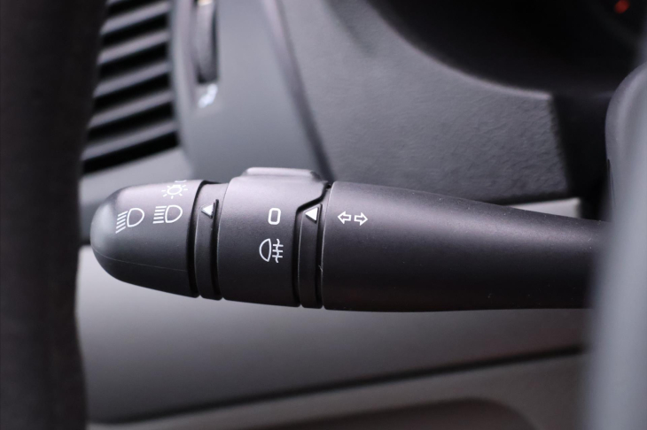 Renault Thalia 1,2 i 55kW Tažné STK 01/2027