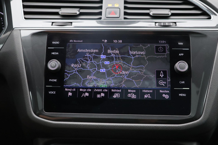 Volkswagen Tiguan Allspace 2,0 TSI 162kW DSG 4M LED 1.Maj