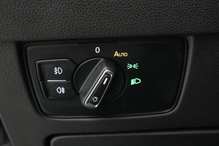Volkswagen Passat 1.4 TSI 110kW LED DSG Tažné