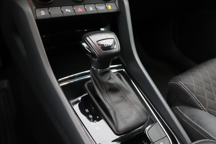 Škoda Karoq 1.6 TDI 85kW Style DSG DPH CZ