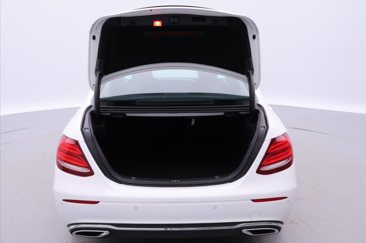 Mercedes-Benz Třídy E 2,0 CDI 143kW CZ DPH 9G