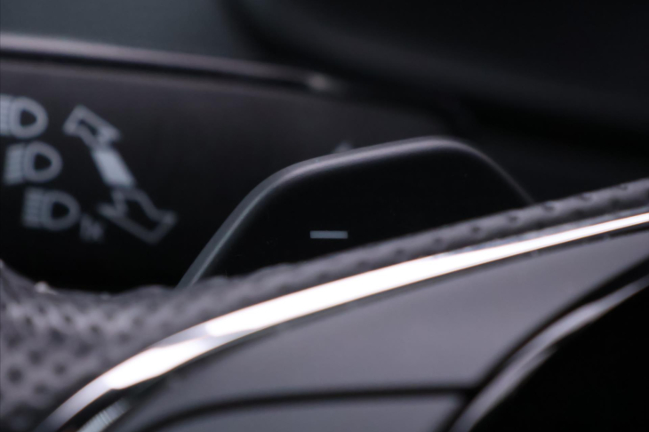 Škoda Karoq 1,5 TSI DSG Sportline 1Maj DPH