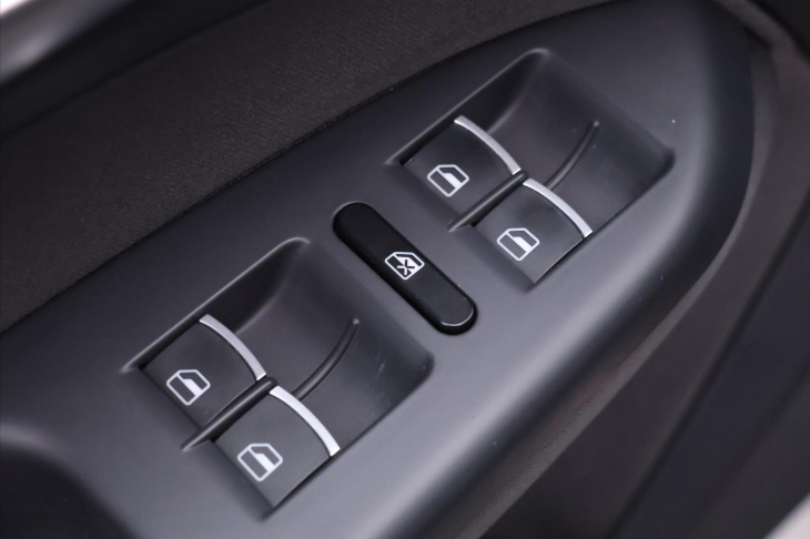 Volkswagen Touran 1,6 TDI Comfortline Panorama