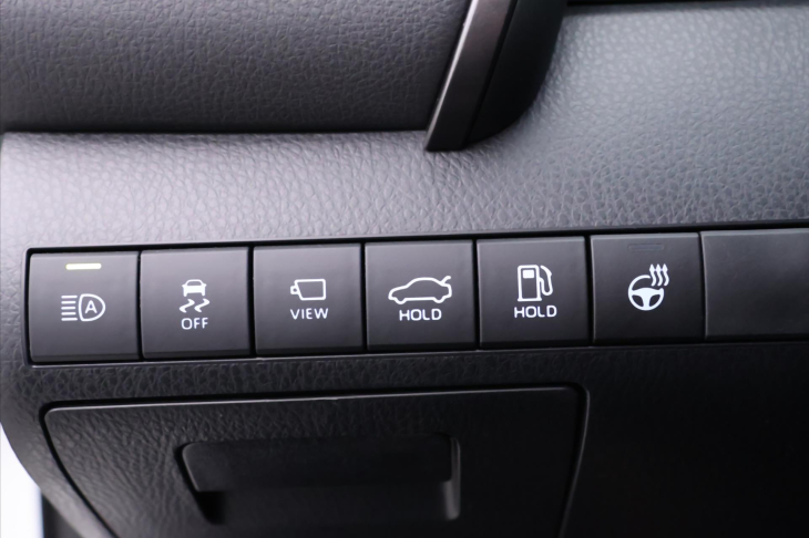 Toyota Camry 2,5 HB Executive CVT CZ DPH