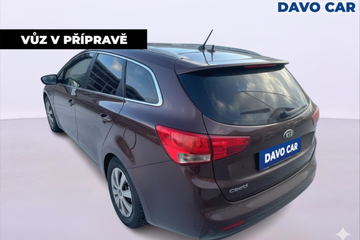 Kia Ceed 1,6 CRDi 94kW Aut.klima 1.maj CZ
