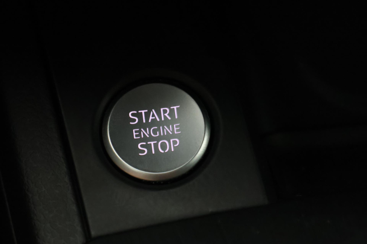 Audi A4 1,4 TFSI 110kW Aut. serv.kn.