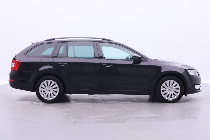 Škoda Octavia 1,6 TDI 81kW 1.Maj Navi Tažné
