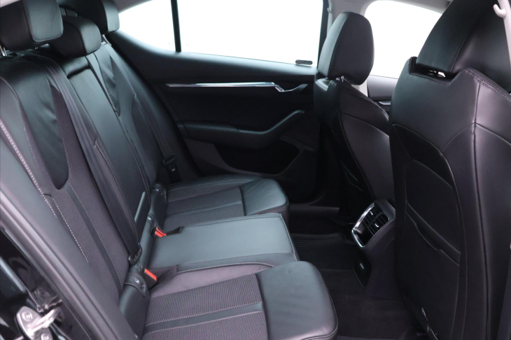 Škoda Octavia 2,0 TDI 110kW Style DSG DPH CZ