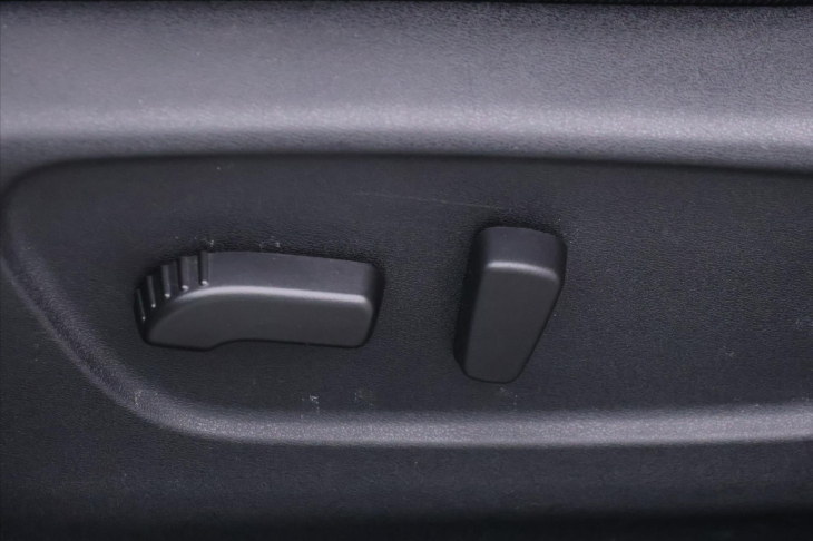 Nissan Qashqai 1,2 DiG-T 85kW Tekna Panorama