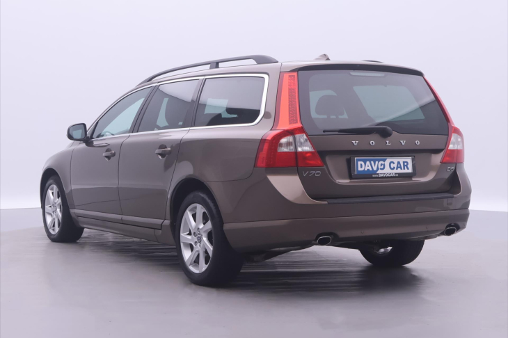 Volvo V70 2,4 D5 158 kW Summum
