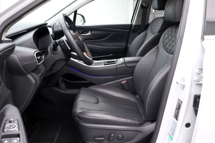 Hyundai Santa Fe 2,2 CRDi 142kW Style CZ DPH