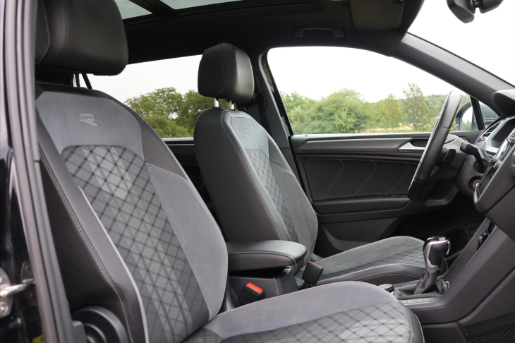 Volkswagen Tiguan Allspace 2,0 TSI 4x4 DSG R-Line 7-Míst
