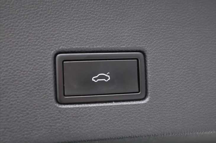 Volkswagen T-Roc 1,0 TSI Virtual LED Webasto