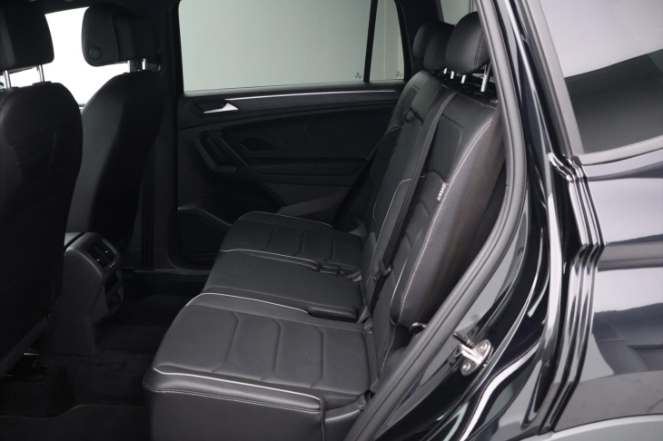 Volkswagen Tiguan Allspace 2,0 TDI R-line 4Motion DSG DPH