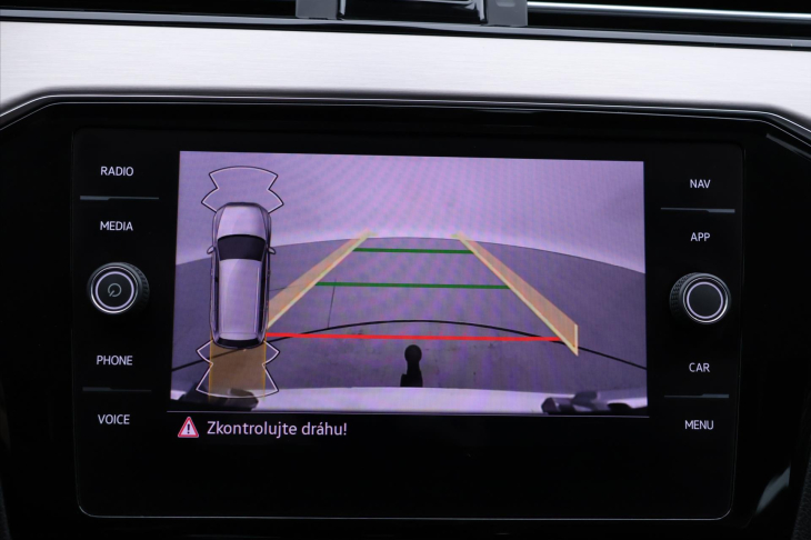 Volkswagen Passat 2,0 TDI 140kW R-Line DSG