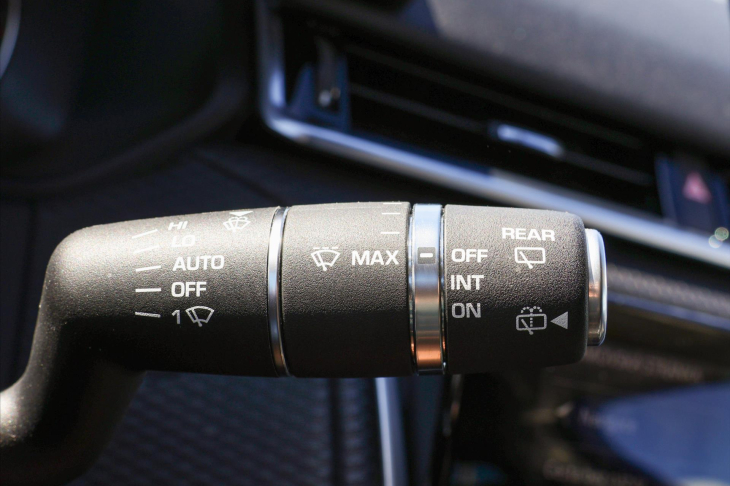 Land Rover Range Rover Velar 2,0 D180 AWD Aut. LED Kůže