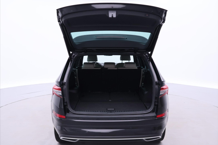 Škoda Kodiaq 2,0 TDI DSG 4x4 L&K 7-Míst DPH