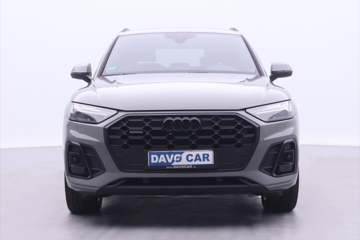 Audi Q5 2,0 40TDI S-line quattro DPH