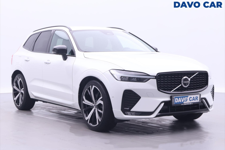 Volvo XC60 2,0 B5 173kW AWD Plus Dark CZ