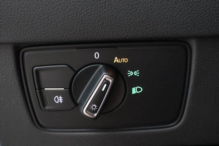Volkswagen Arteon 2,0 TDI  DSG R-line SB CZ DPH