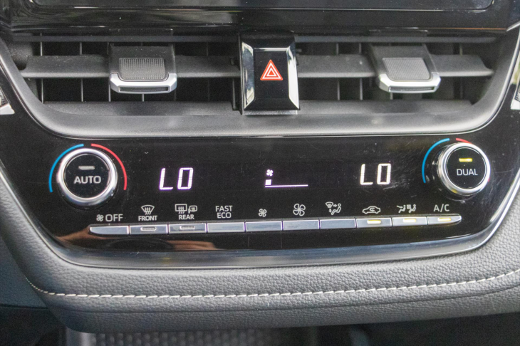 Toyota Corolla 1,2 85kW CZ Comfort DPH Touring