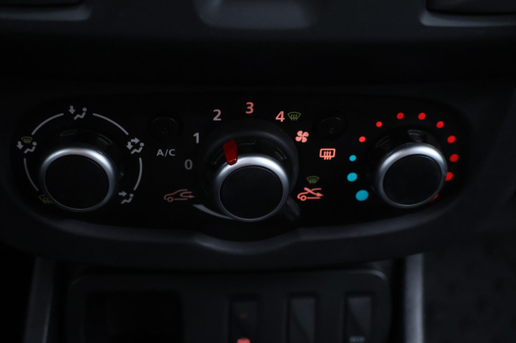 Dacia Duster 1,6 SCe 84kW CZ Klima 2.Maj