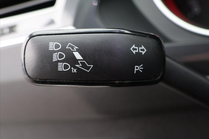 Volkswagen Tiguan 2,0 TDI 110kW Comfortline CZ