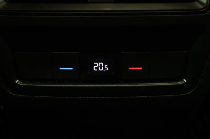 Škoda Kodiaq 1,5 TSI Sportline 7-Míst DPH