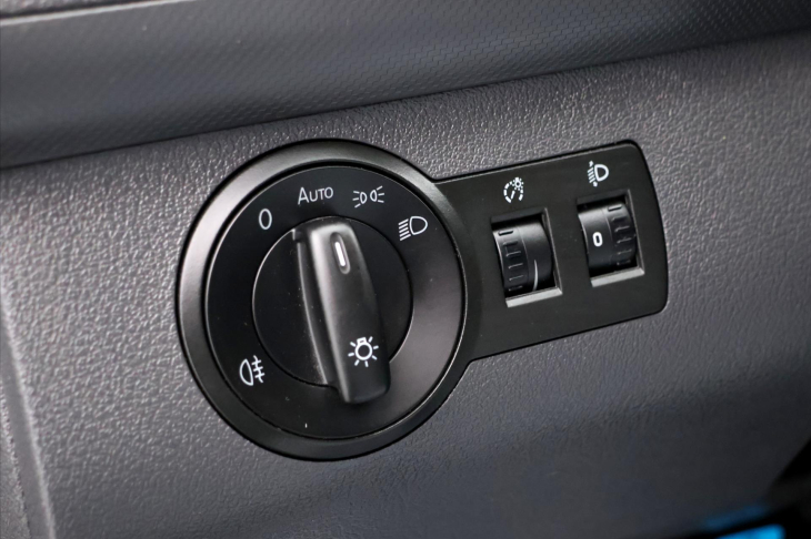 Volkswagen Caddy 1,6 TDI 75kW DSG Tažné Serv.Kn
