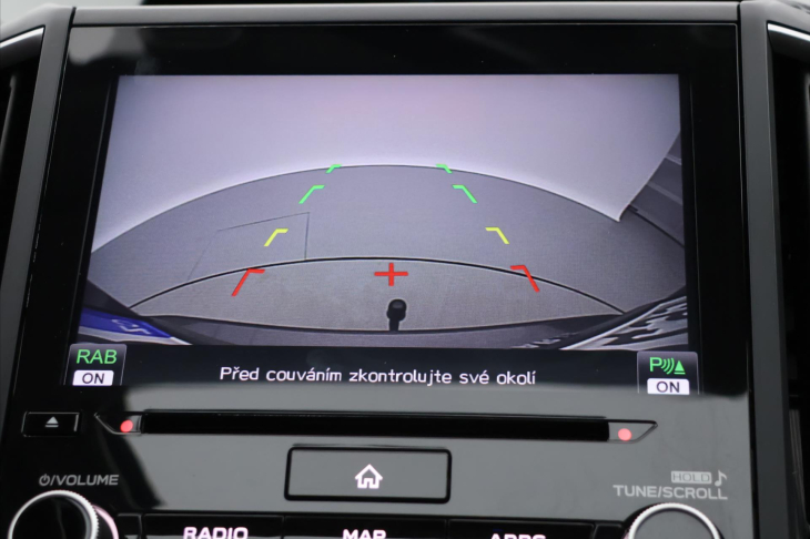 Subaru Forester 2,0 110kW CZ 4x4 Pano DPH