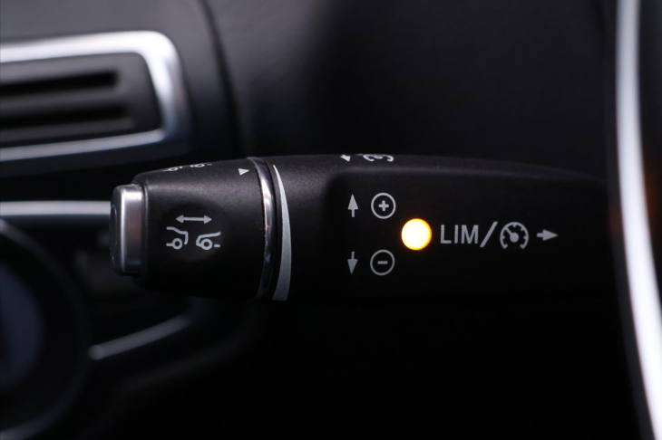 Mercedes-Benz Třídy C 2,2 250d 150kW Aut. LED