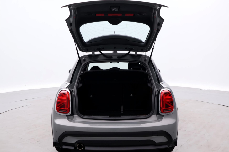 Mini Cooper 1,5 100kW CZ DPH LED