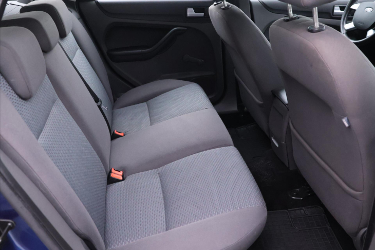 Ford Focus 1,6 TDCi 80kW Klima STK 2/2027