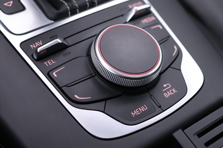 Audi S3 2,0 TFSI 221kW S-Tronic Quattro