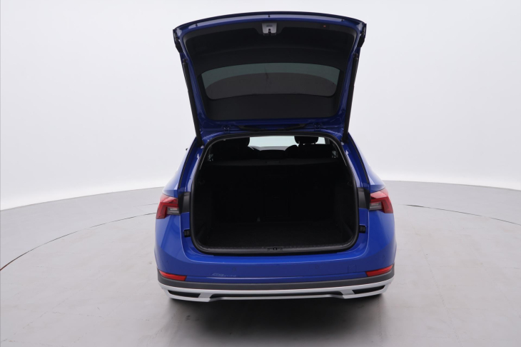 Škoda Octavia 2.0 TDI 147kW DSG Scout 4x4 CZ