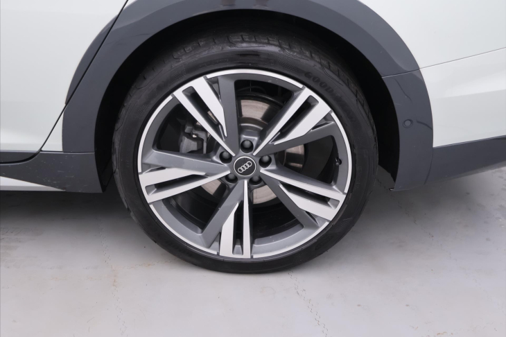 Audi A6 Allroad 3.0 55 TDI 253kW B&O DPH TOP