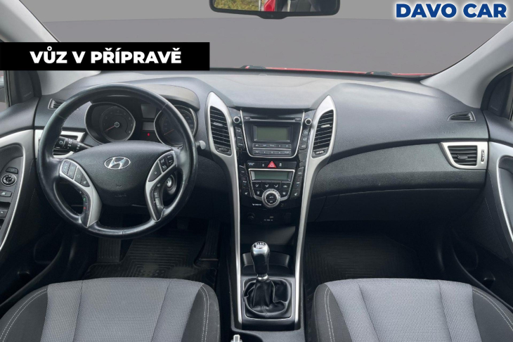 Hyundai i30 1,6 GDI 99kW Trikolor Style CZ
