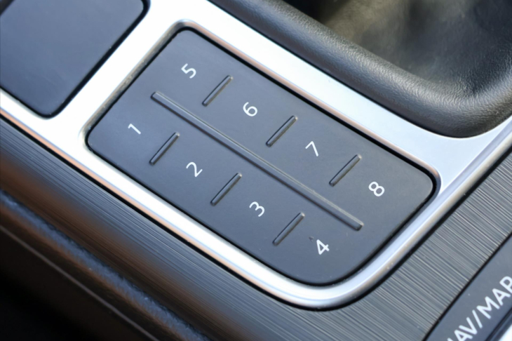 Audi A4 2,0 TDI 110kW Sport Navi Xenon