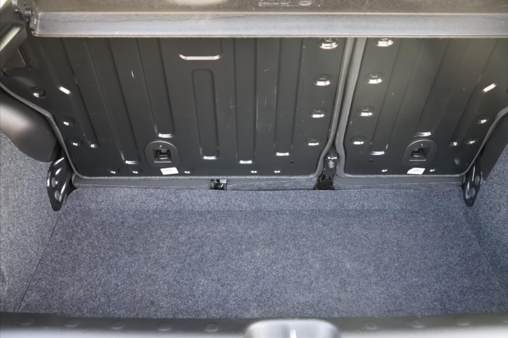 Fiat Panda 1,0 i Hybrid Cross Klima DPH