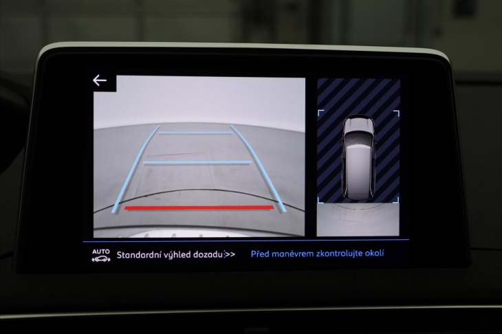 Peugeot 5008 1,2 PT 96kW CZ Allure 7-Míst