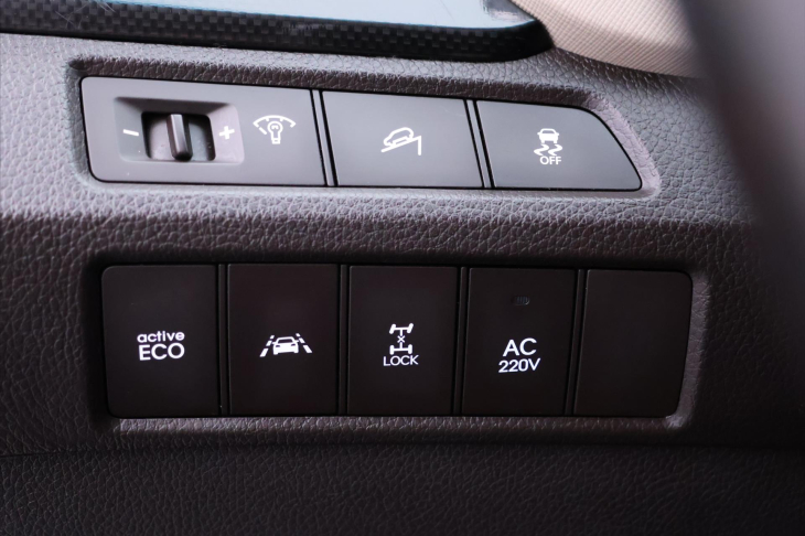 Hyundai Grand Santa Fe 2,2