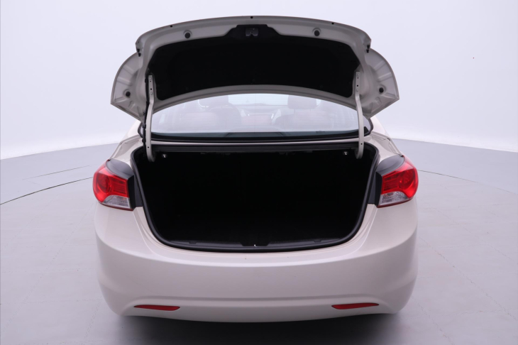 Hyundai Elantra 1,6 GDI 97kW Style 1Maj CZ