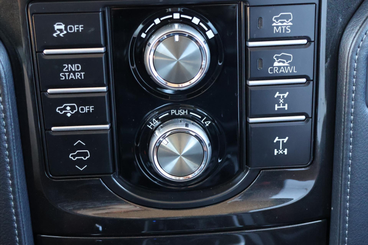 Toyota Land Cruiser 2,8 D-4D 150kW Executive CZ DPH