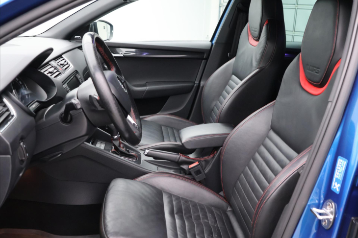 Škoda Octavia 2,0 TDI 135kW DSG RS Webasto