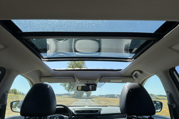 Nissan X-Trail 1,6 dCi 96kw 4WD Kůže Panorama