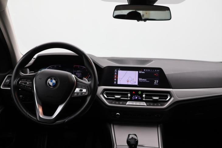 BMW Řada 3 2,0 320d 140 kW xDrive ADVANTAGE