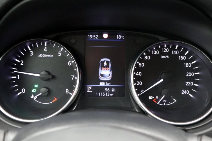Nissan Qashqai 1,3 DIG-T 116kW DCT Shiro